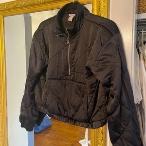 forever 21 black cropped puffer quarter zip pullover